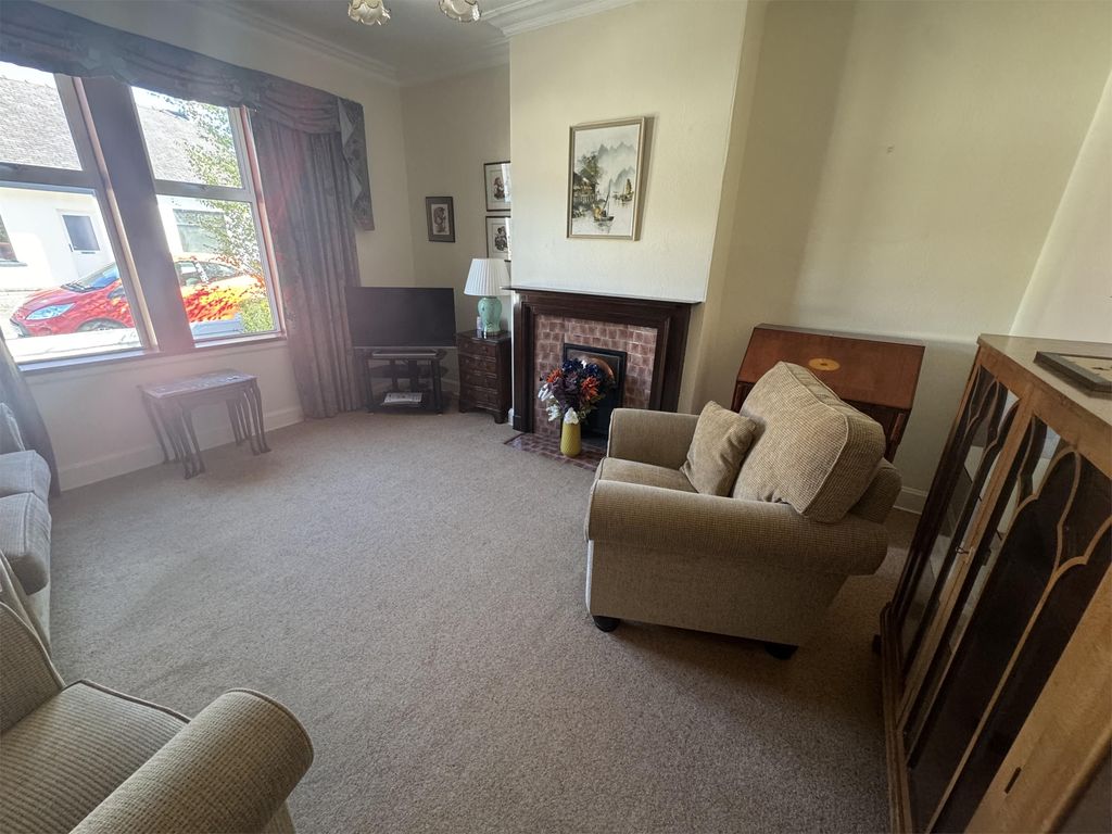 Property photo 2 of 15