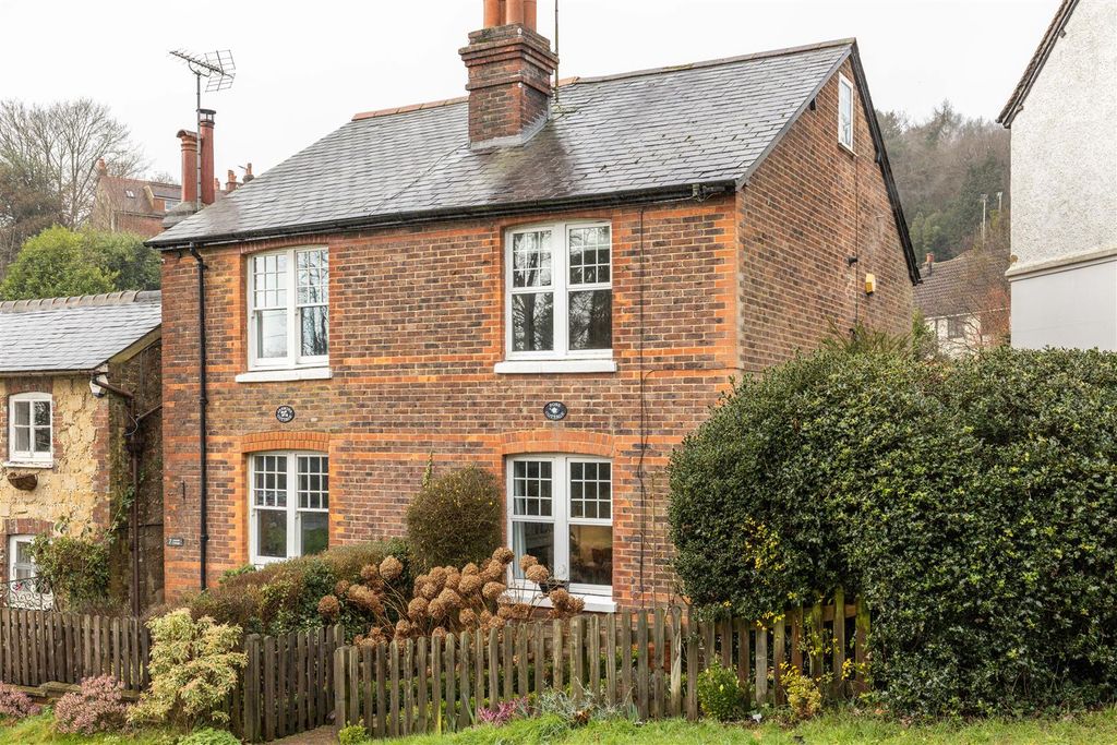 Property photo 1 of 25