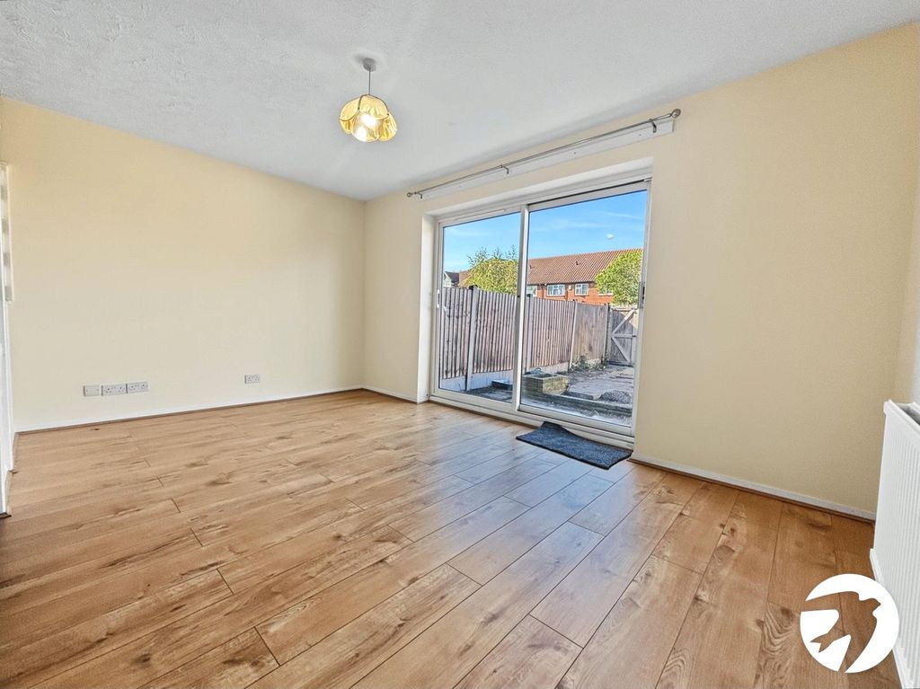 Property photo 3 of 12 Picture No. 05