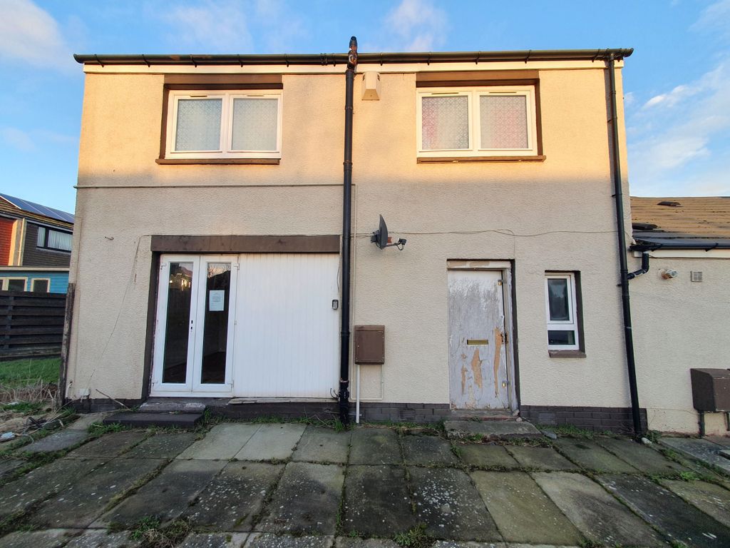 Property photo 1 of 2 1