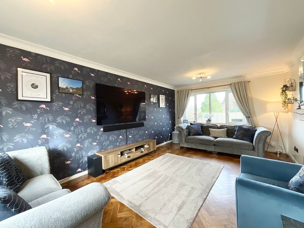 Property photo 3 of 25