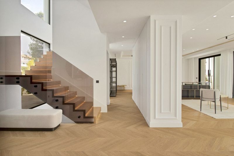 Property photo 3 of 60