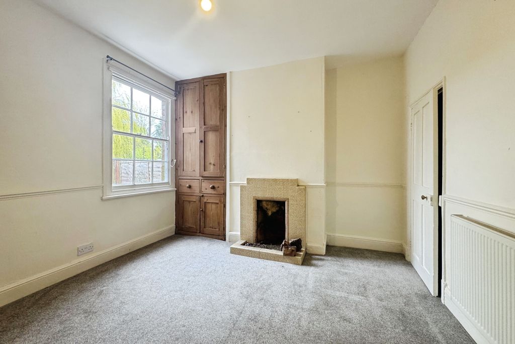 Property photo 3 of 8 Living Room