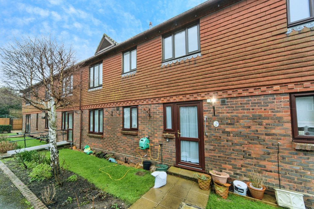 Property photo 1 of 17 Photography