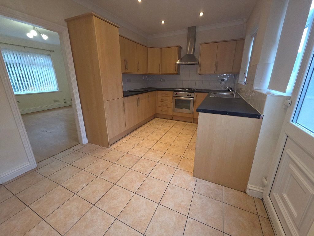 Property photo 2 of 9 Picture No. 24