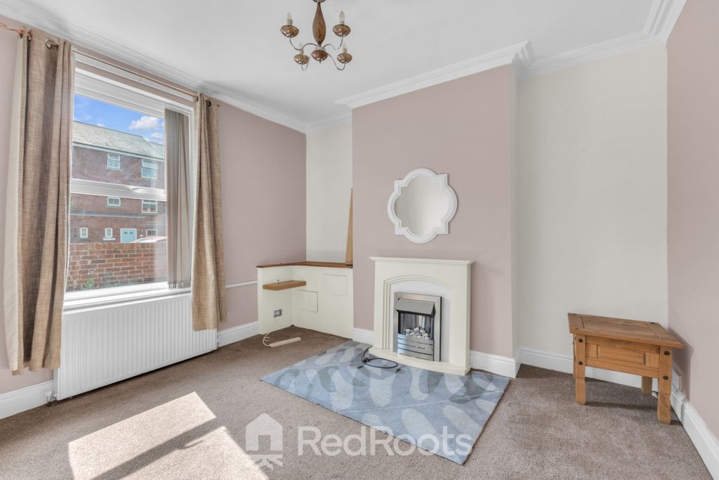 Property photo 2 of 14 4343823