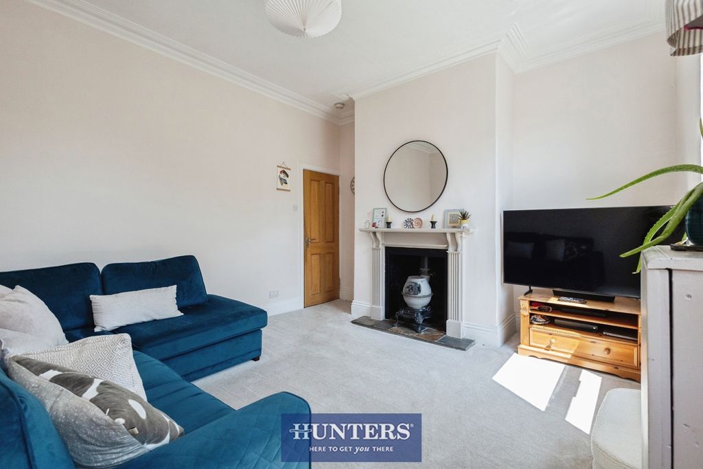 Property photo 3 of 40 Pbox-Img.Jpg