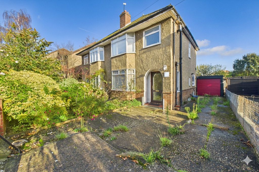 Property photo 1 of 9 Picture No. 11