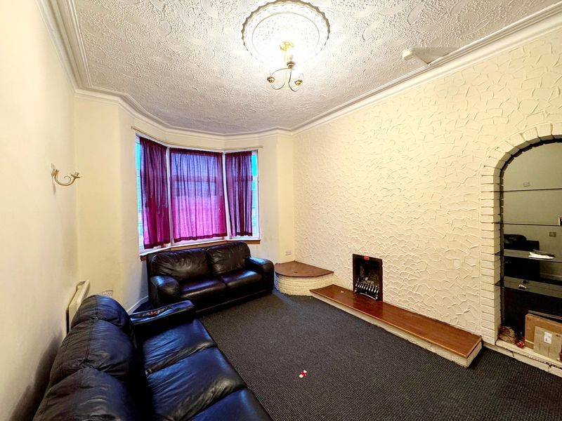 Property photo 2 of 5 Photo 3