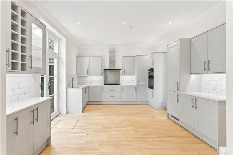 Property photo 3 of 12 Picture No. 04