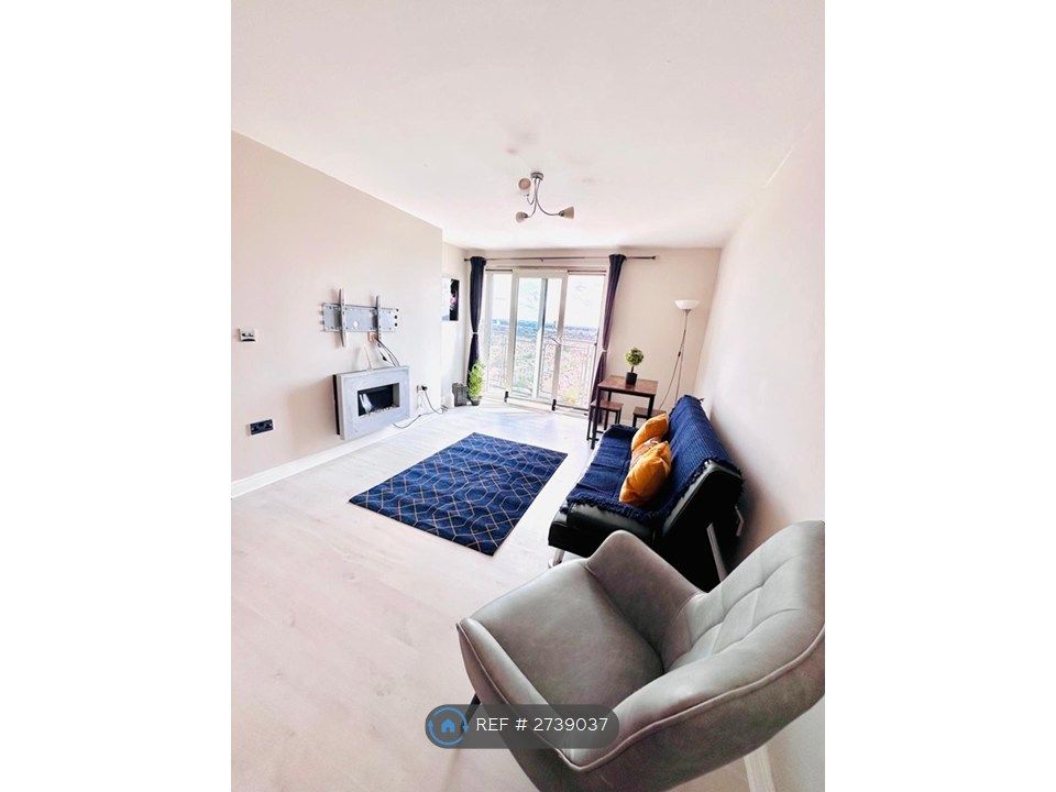 Property photo 3 of 11