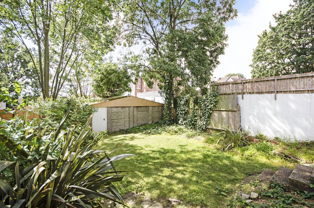 Property photo 1 of 11