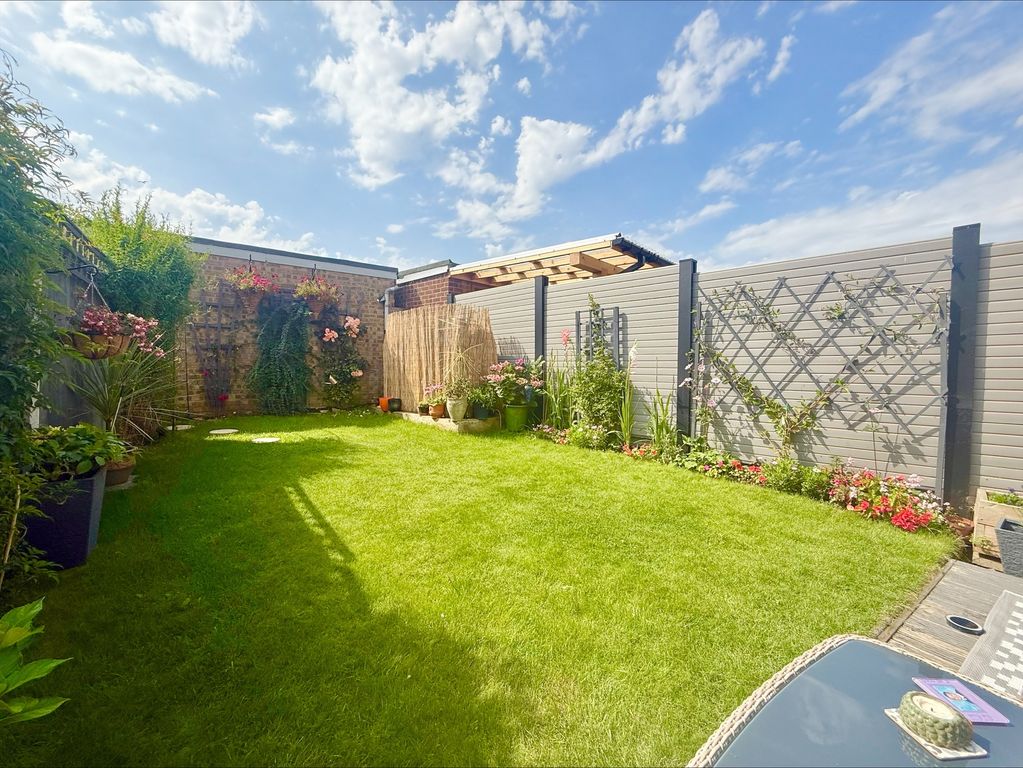 Property photo 3 of 13