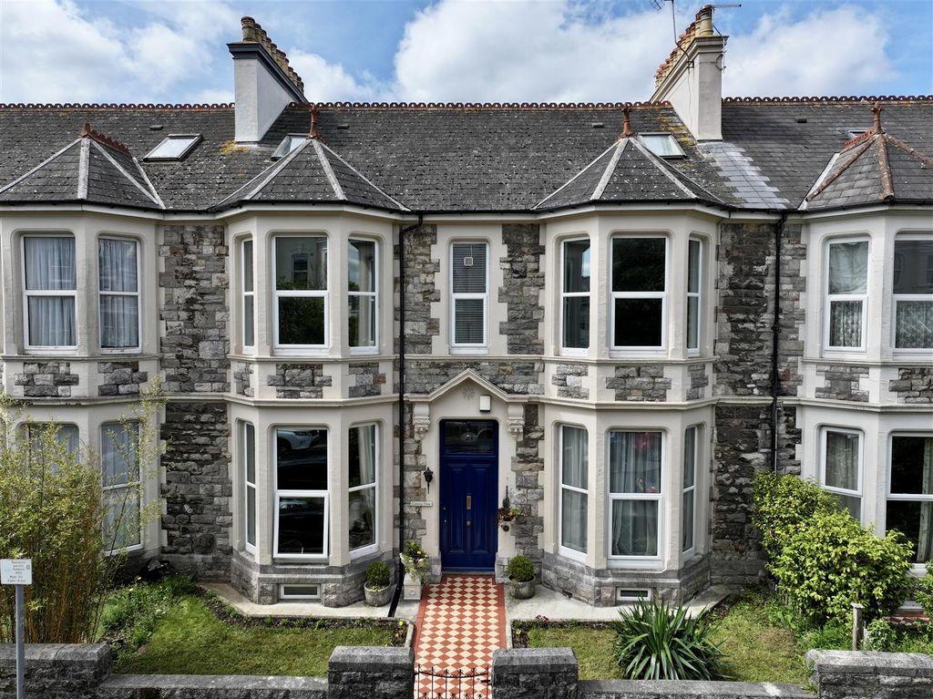 Property photo 1 of 39 Dji_Fly_20250611_105344_0248_1749643967331_Photo.J