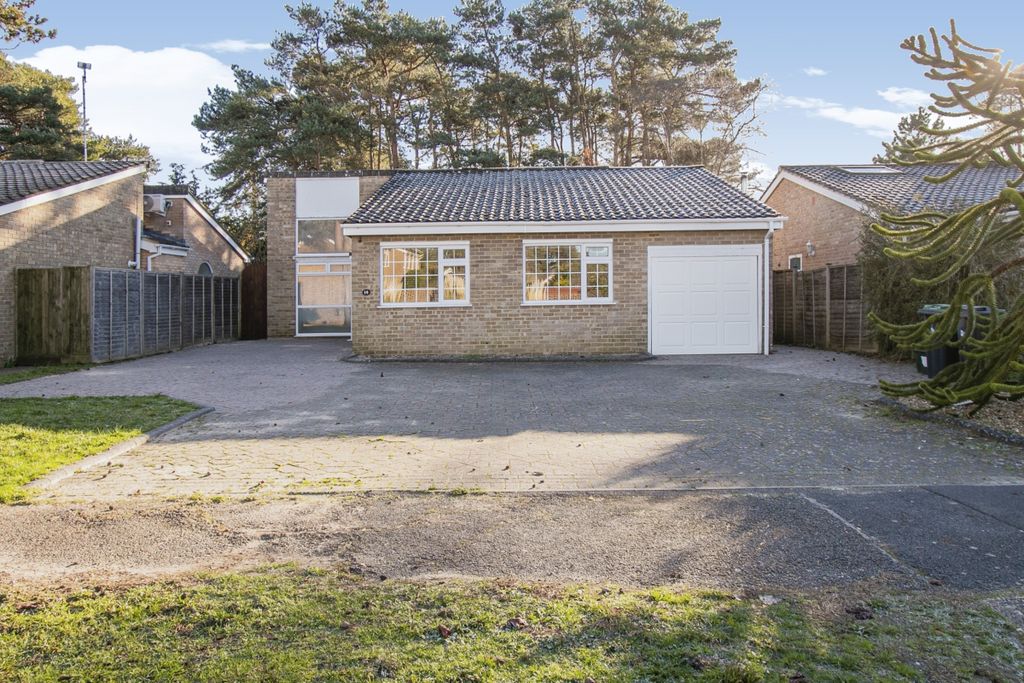 Property photo 1 of 15
