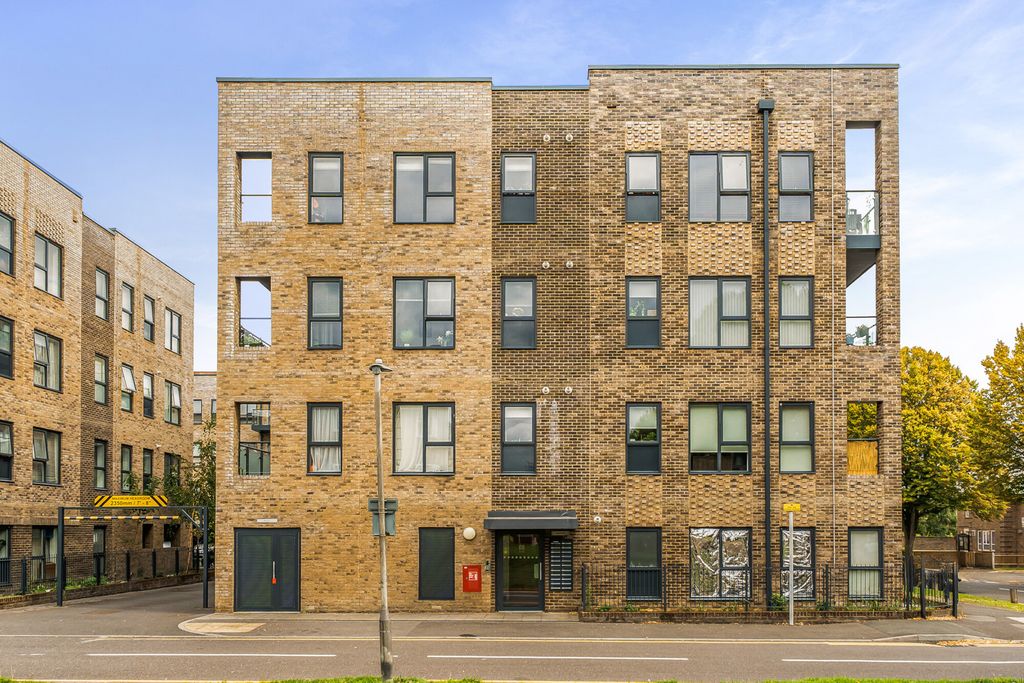 Property photo 1 of 13 1-6Ab2Ff59cd546-1...