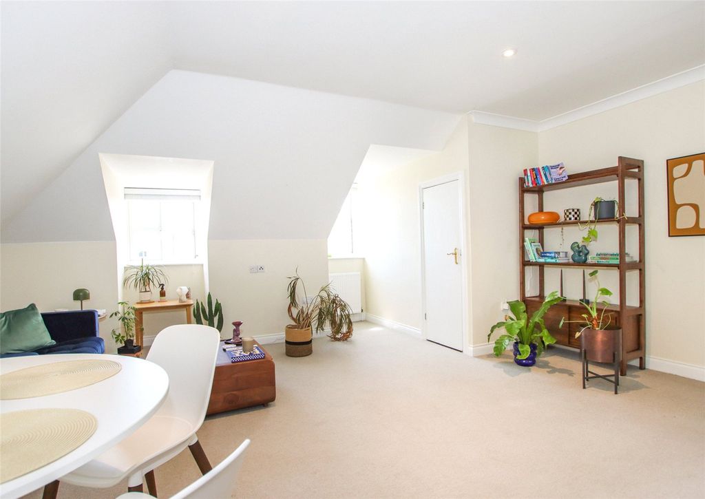Property photo 3 of 12 Picture No. 03