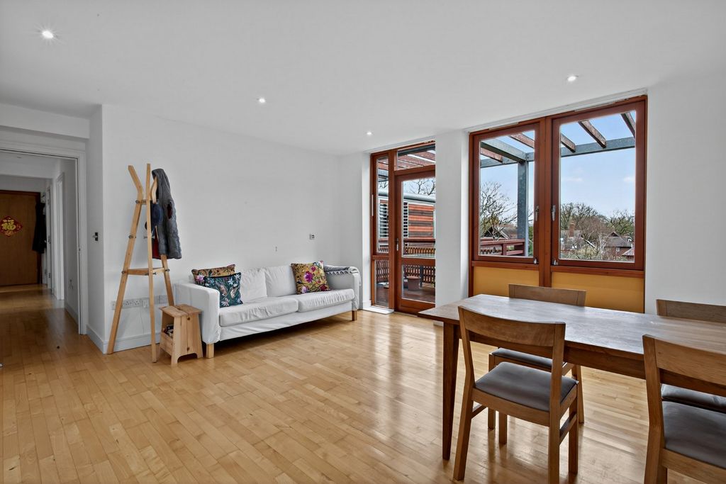 Property photo 3 of 13 Picture No. 16