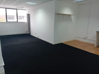 Property photo 3 of 8 Photo 6