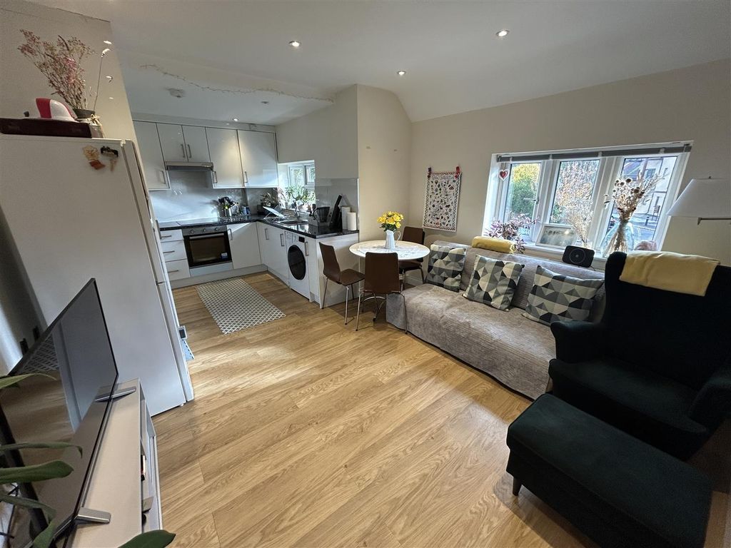 Property photo 1 of 9 Img_4020.Jpg