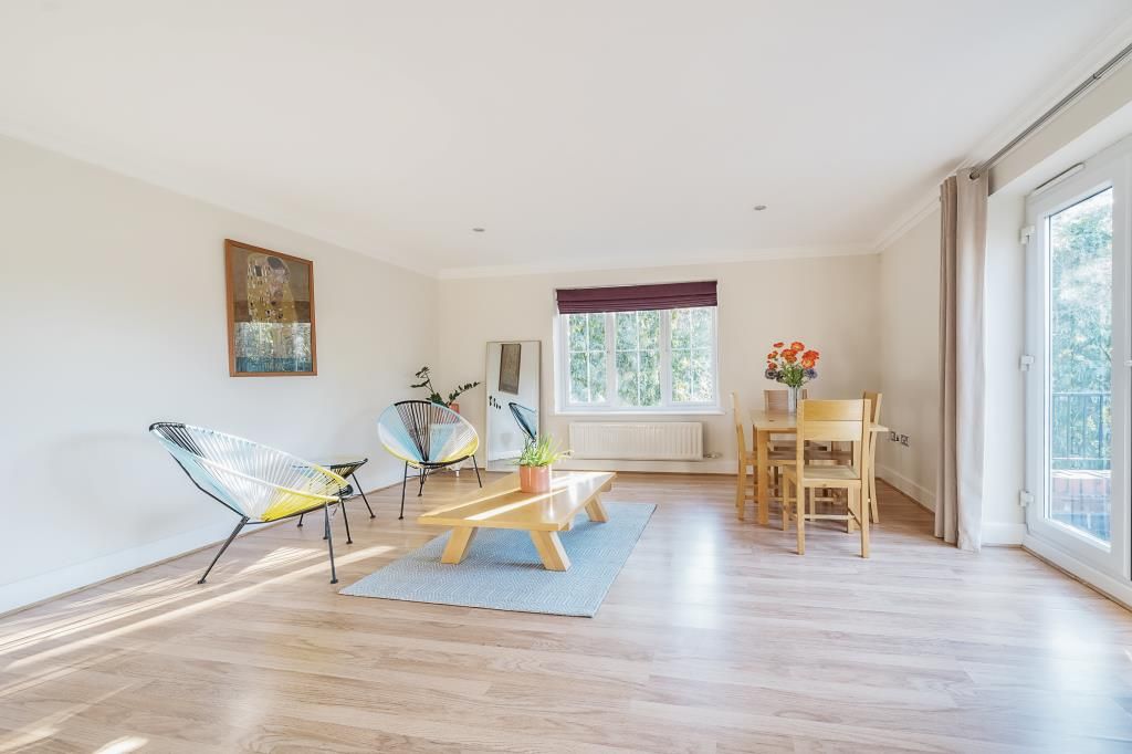 Property photo 2 of 11 Reception Room