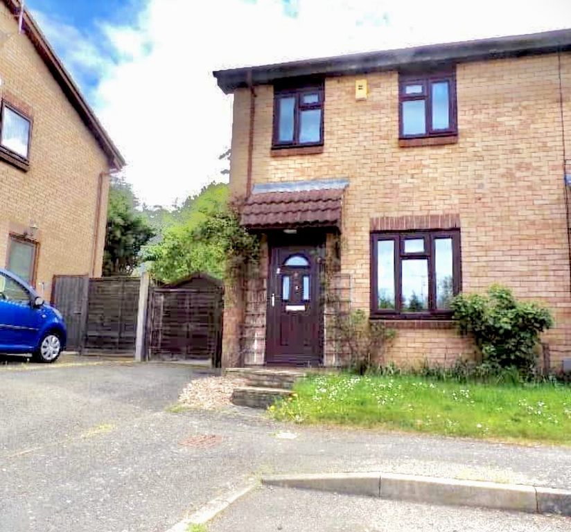 Property photo 2 of 5