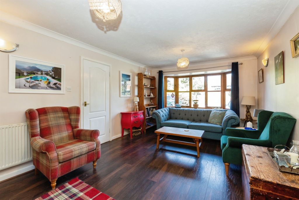 Property photo 3 of 21