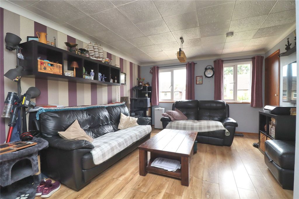 Property photo 2 of 8 Picture No. 06