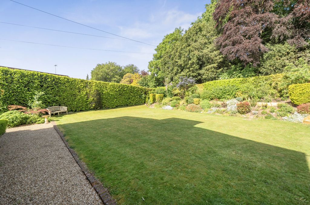 Property photo 2 of 21 1456265-4-6A043Bc...