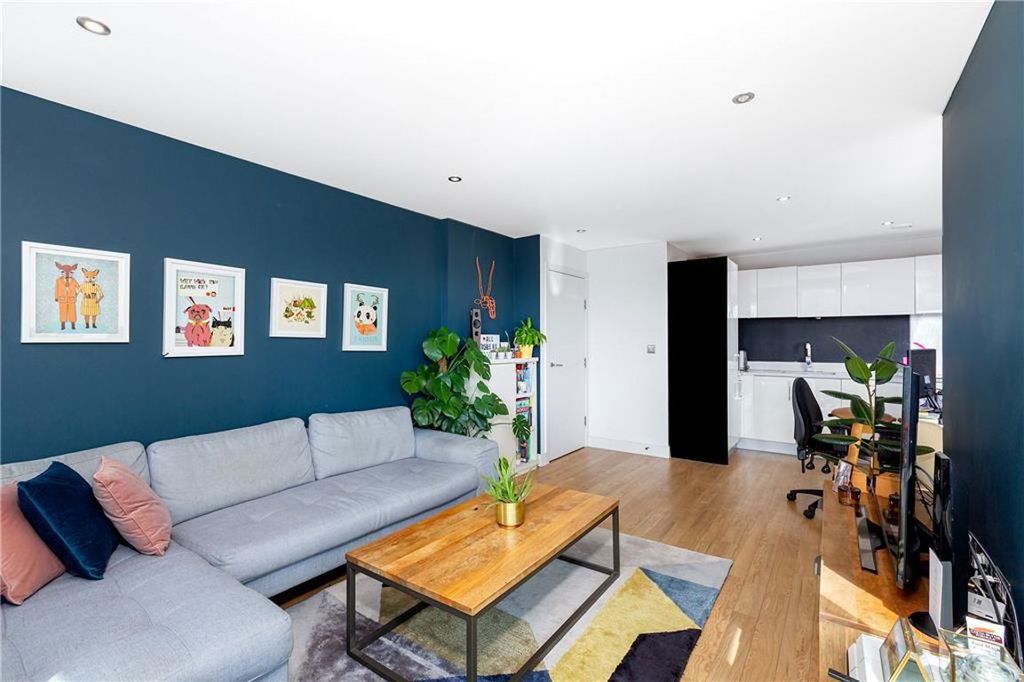 Property photo 1 of 6