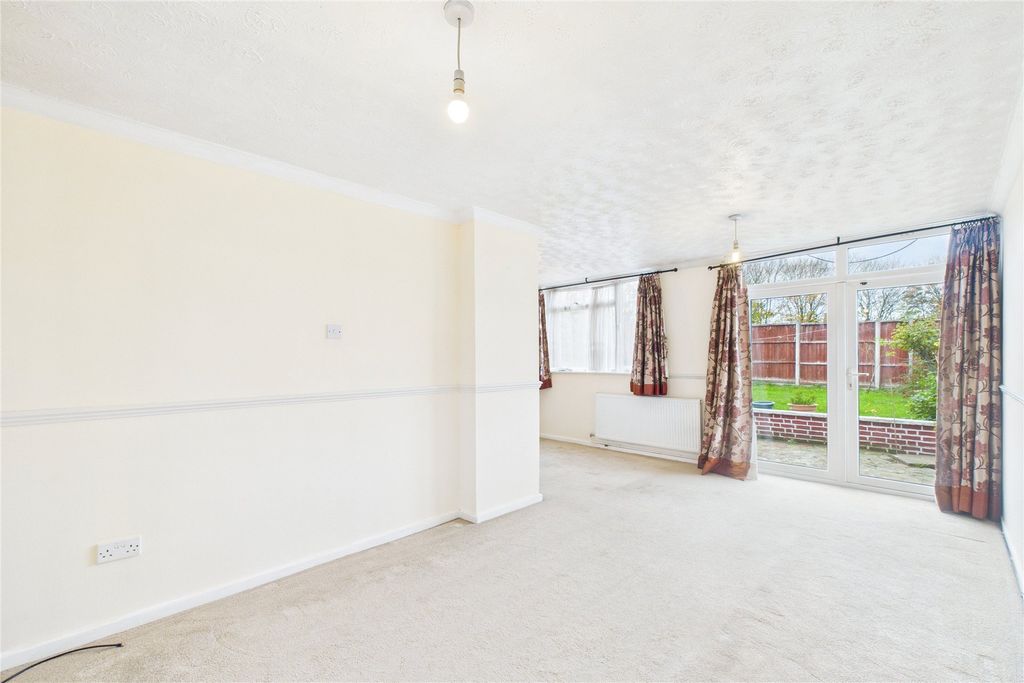 Property photo 2 of 11 Picture No. 06