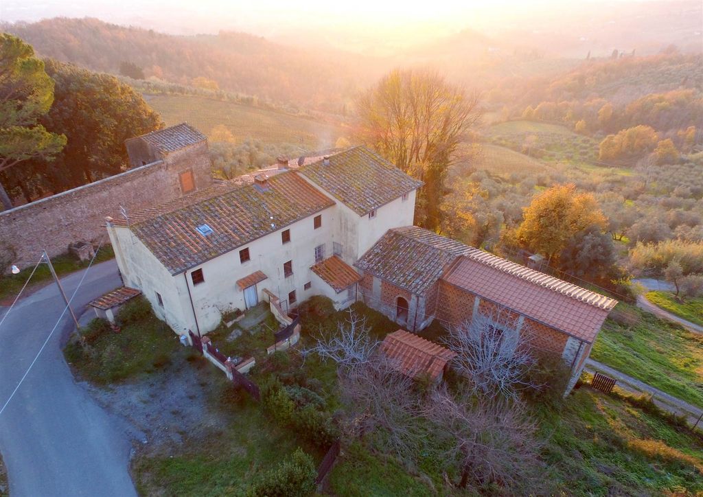 Property photo 3 of 7