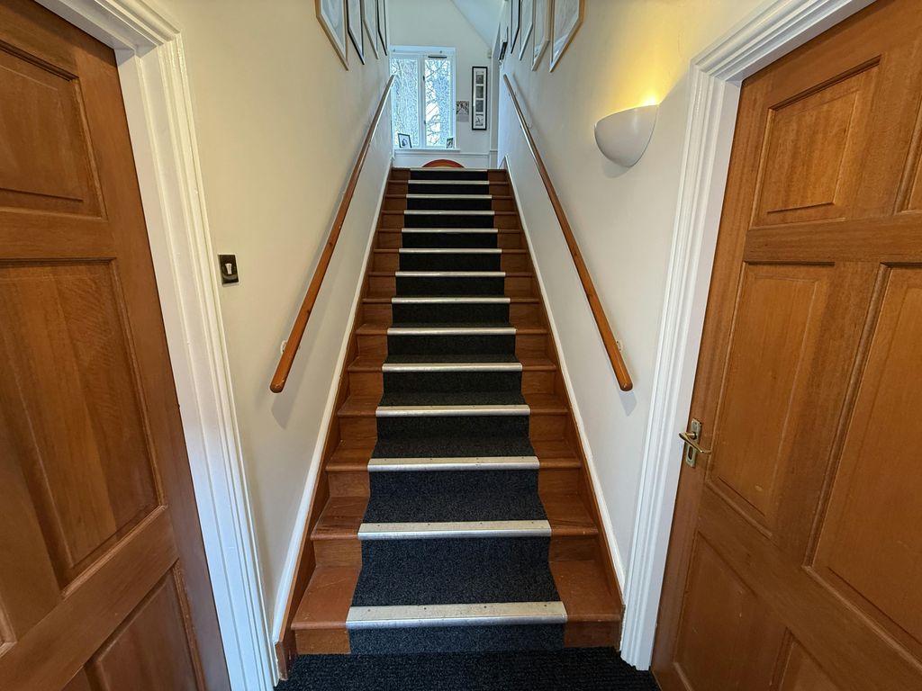 Property photo 3 of 7 Image 3