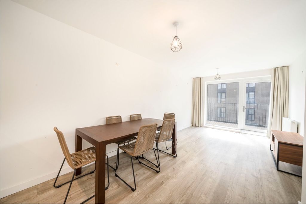 Property photo 2 of 7 Picture No. 07