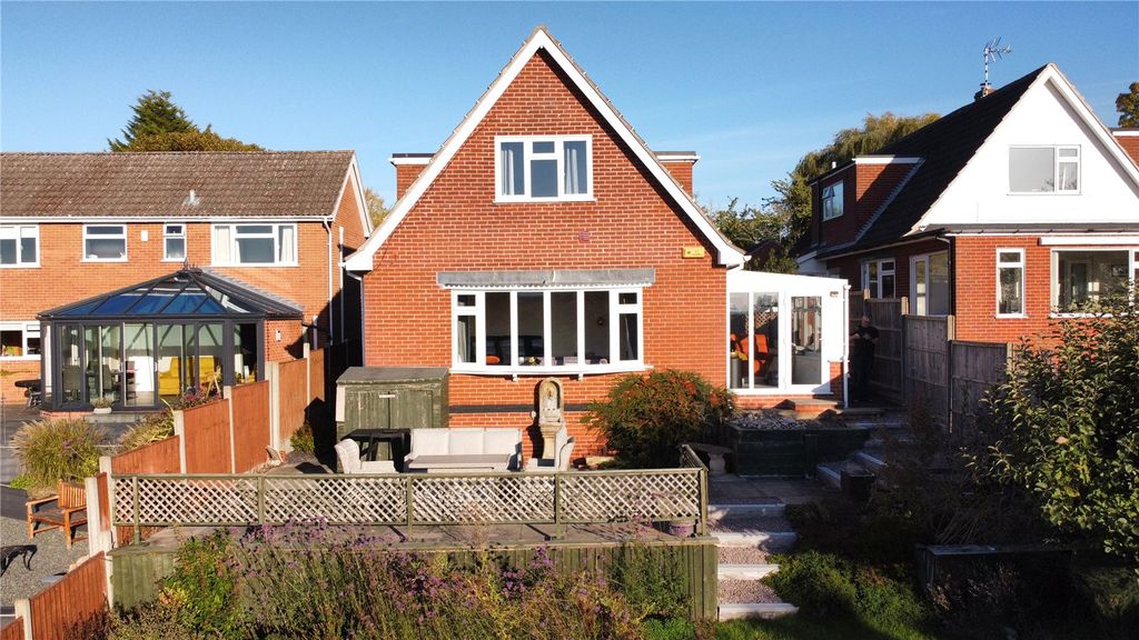 Property photo 1 of 29 Picture No. 30