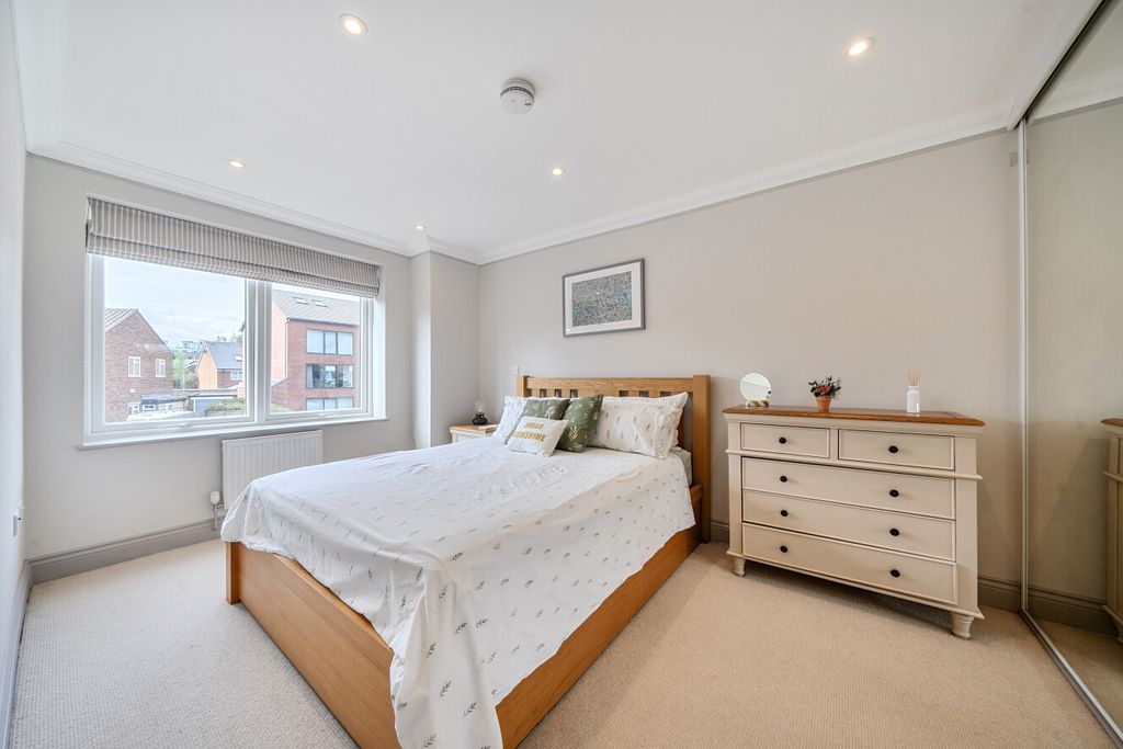 Property photo 2 of 10 1472304-5-6A22Edf...