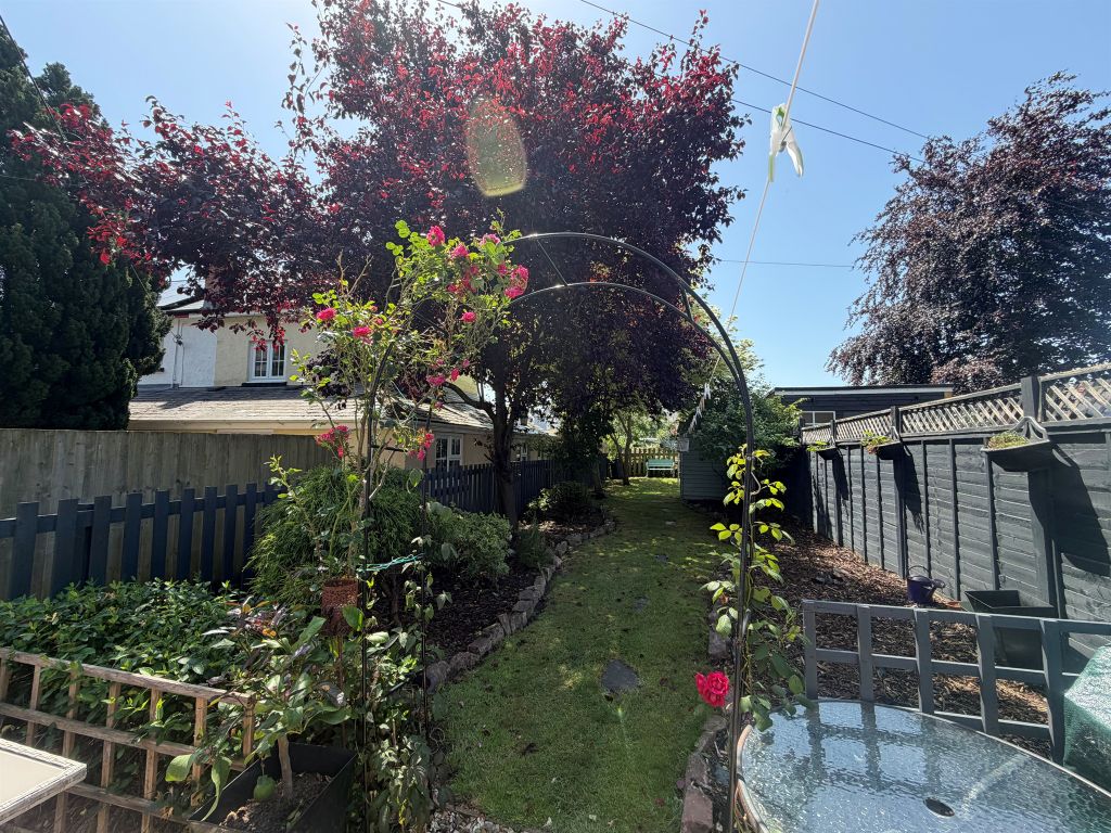 Property photo 2 of 14