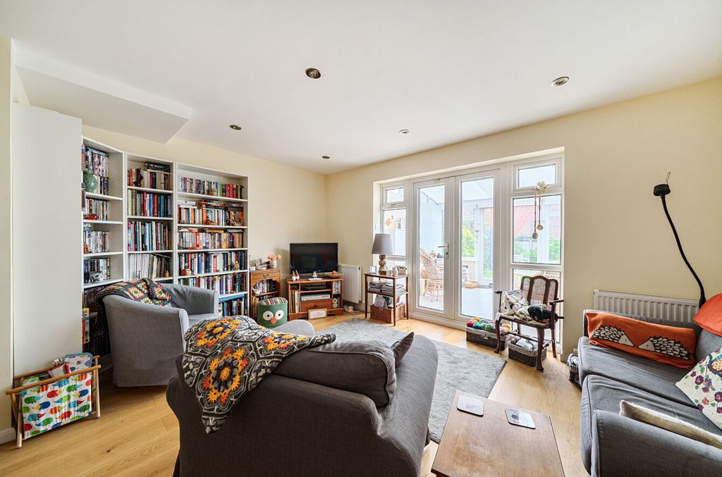 Property photo 3 of 21 1539290 (35).Jpg