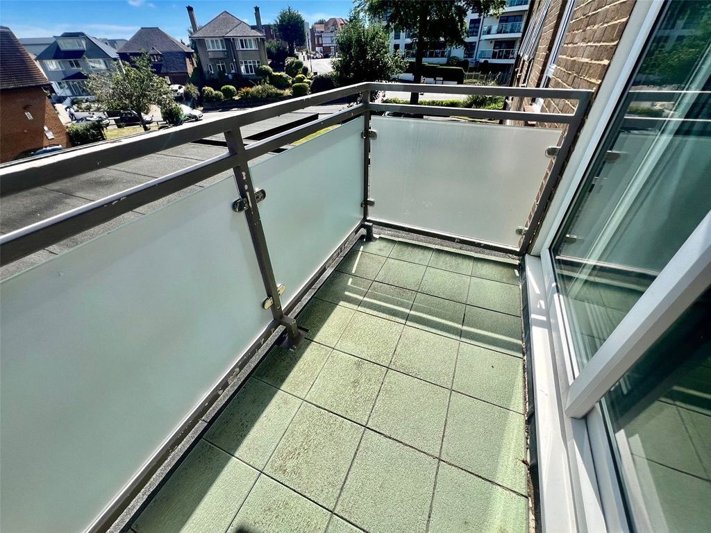 Property photo 2 of 9 Picture No. 03