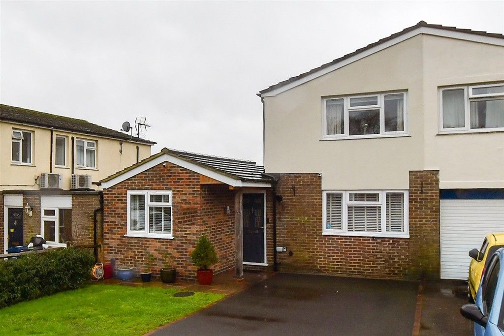 Property photo 1 of 12 External (Web) *