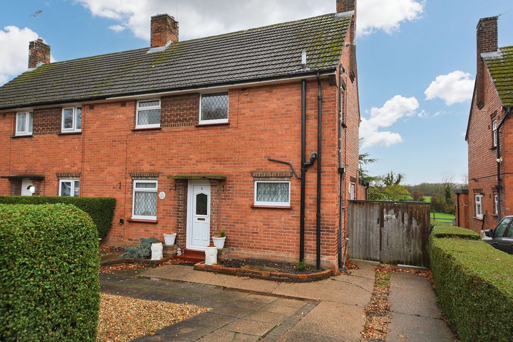 Property photo 1 of 16 Front