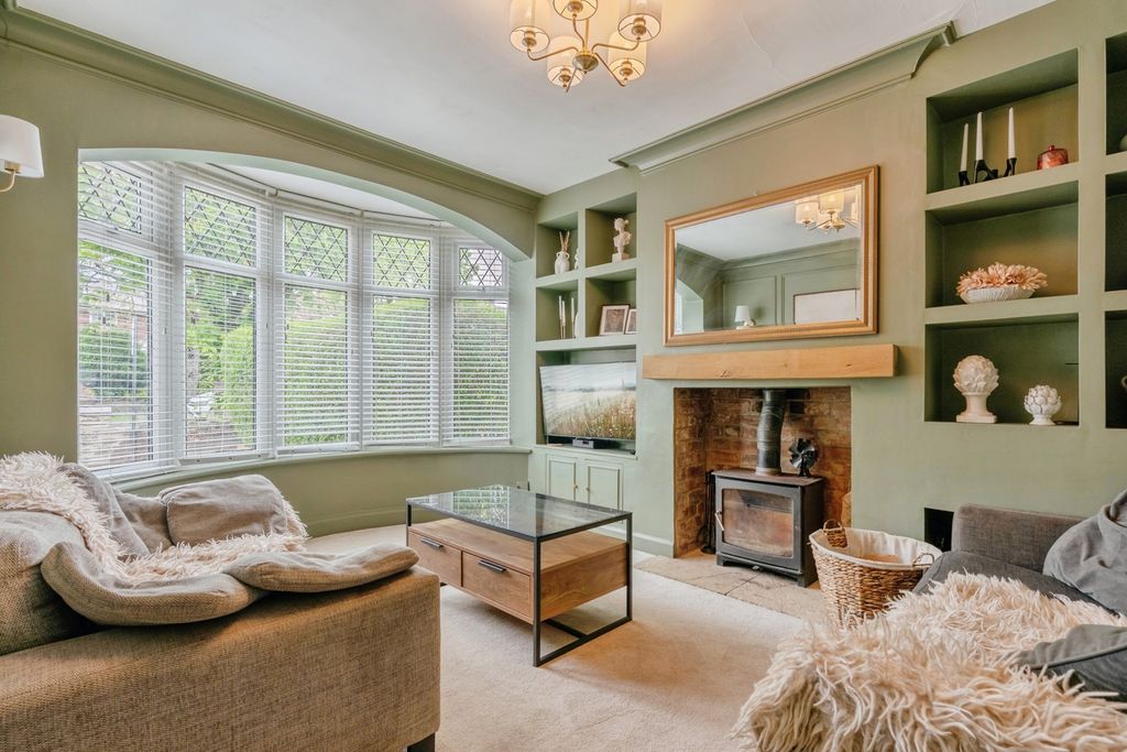 Property photo 2 of 27 Pbox-Img.Jpg