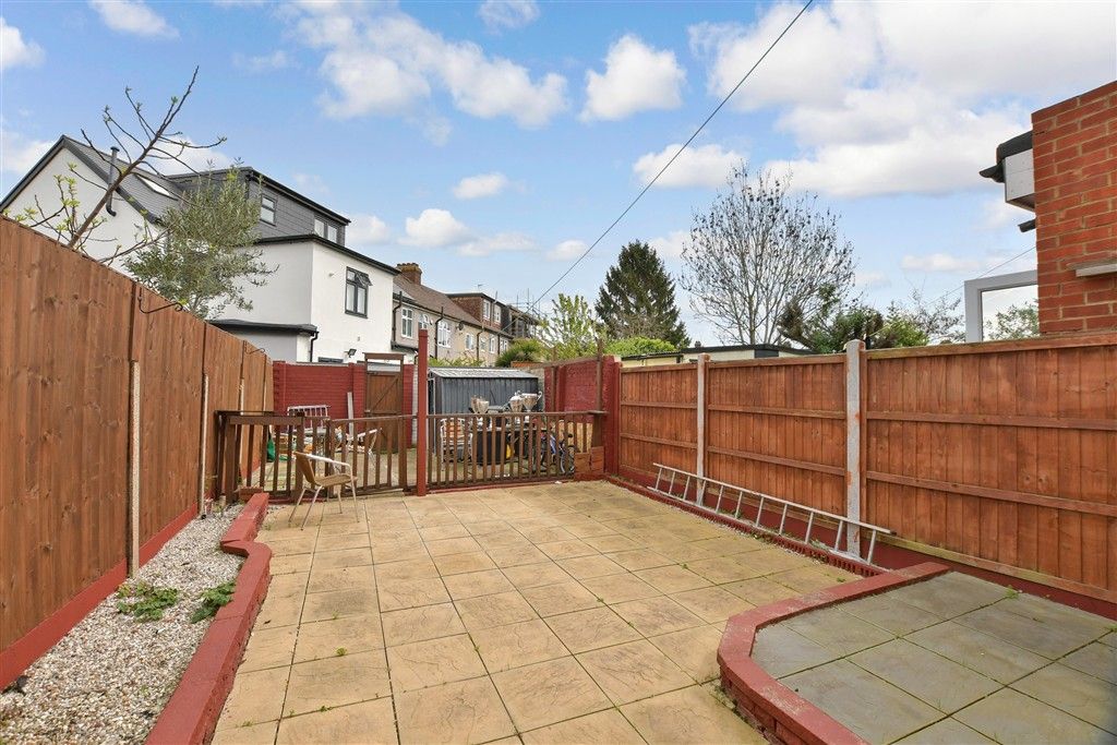 Property photo 2 of 8 Rear Garden