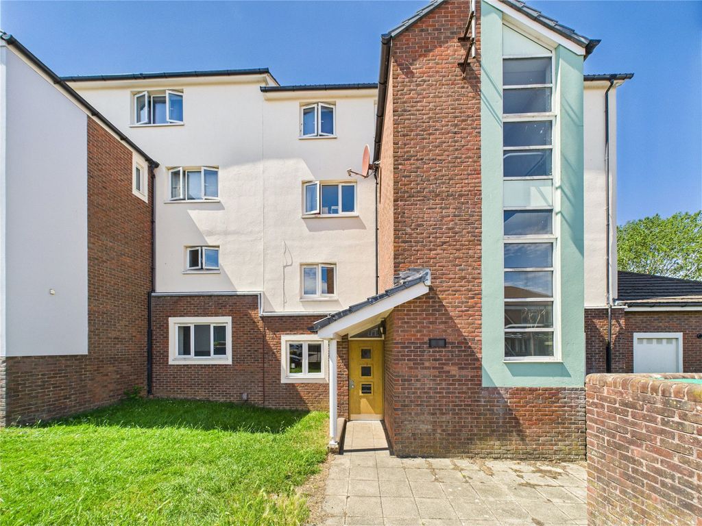 Property photo 2 of 21 Picture No. 34