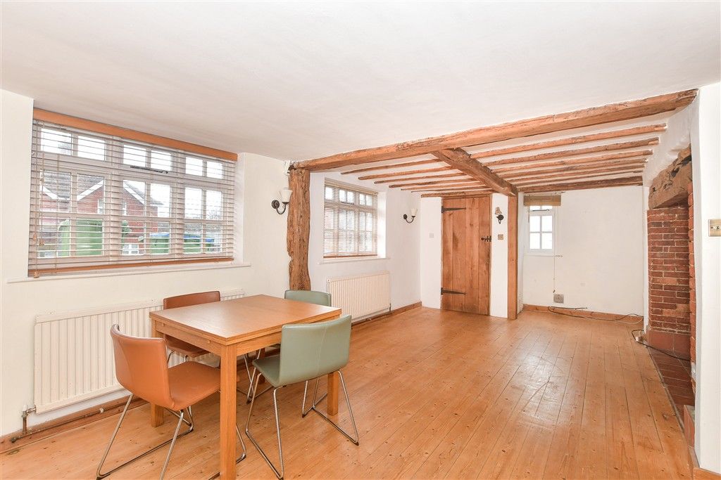 Property photo 2 of 13 Lounge/Diner