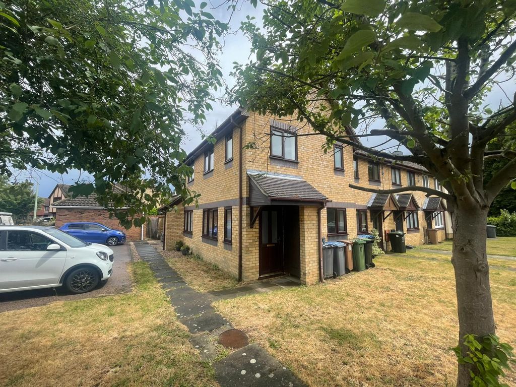 Property photo 1 of 8