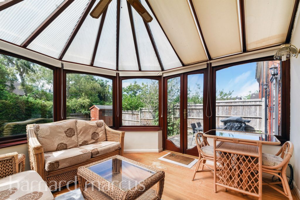 Property photo 3 of 11