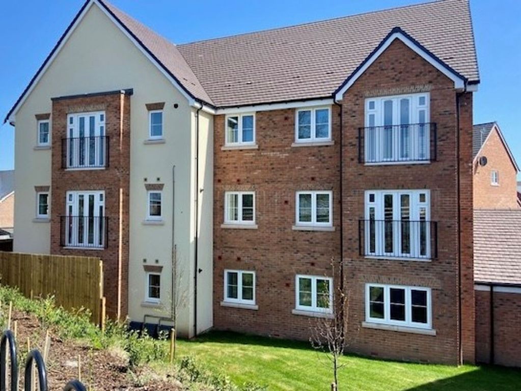 Property photo 2 of 14