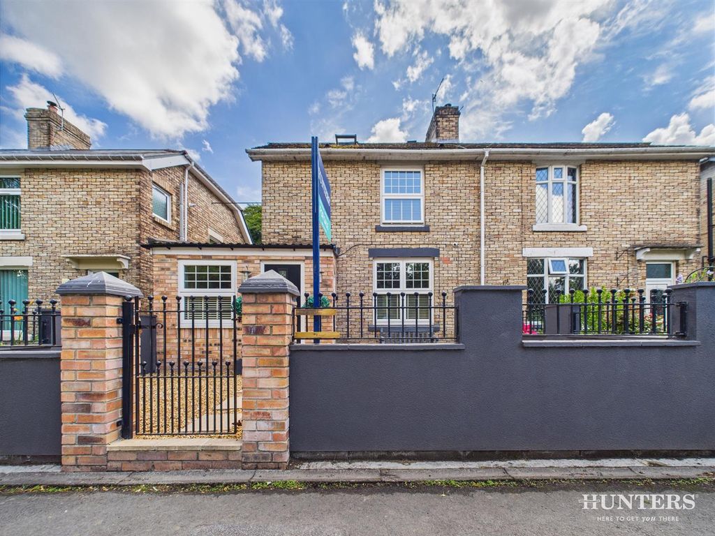 Property photo 1 of 36 Cam03792G0-Pr0293-Still037.Jpg