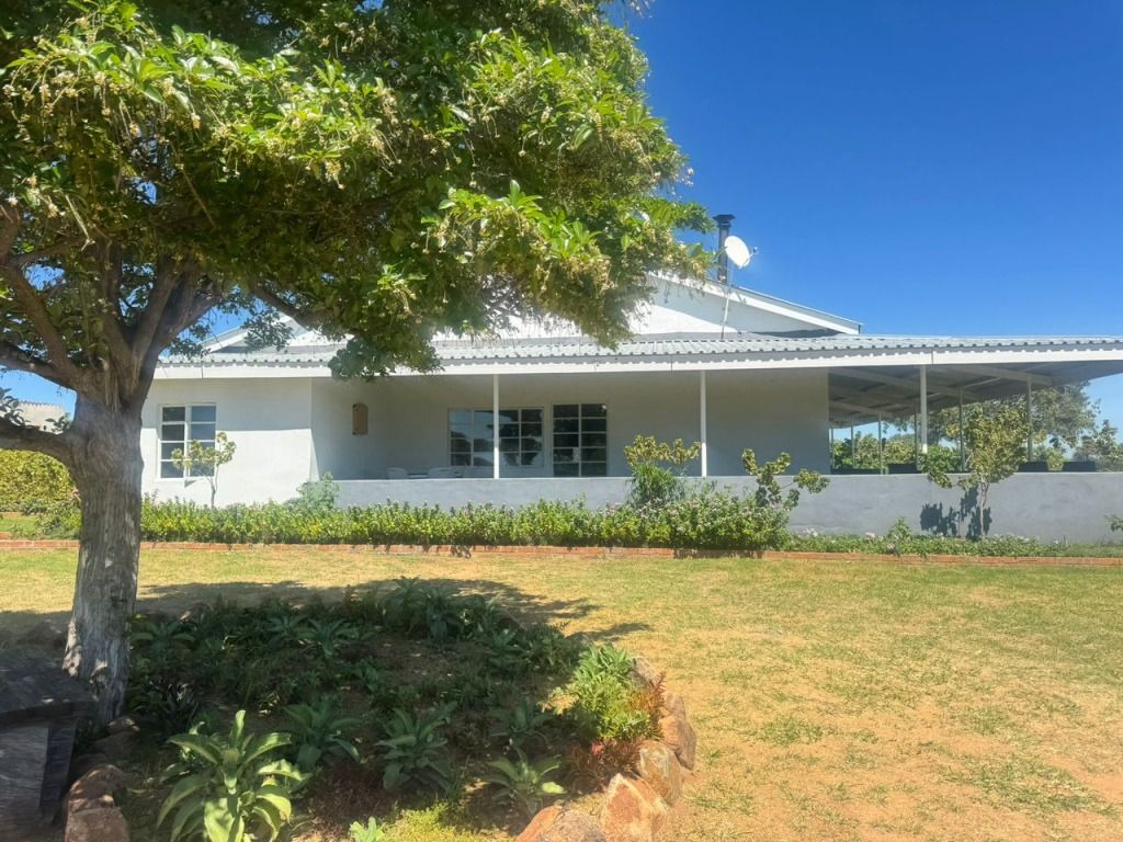 Property photo 2 of 29